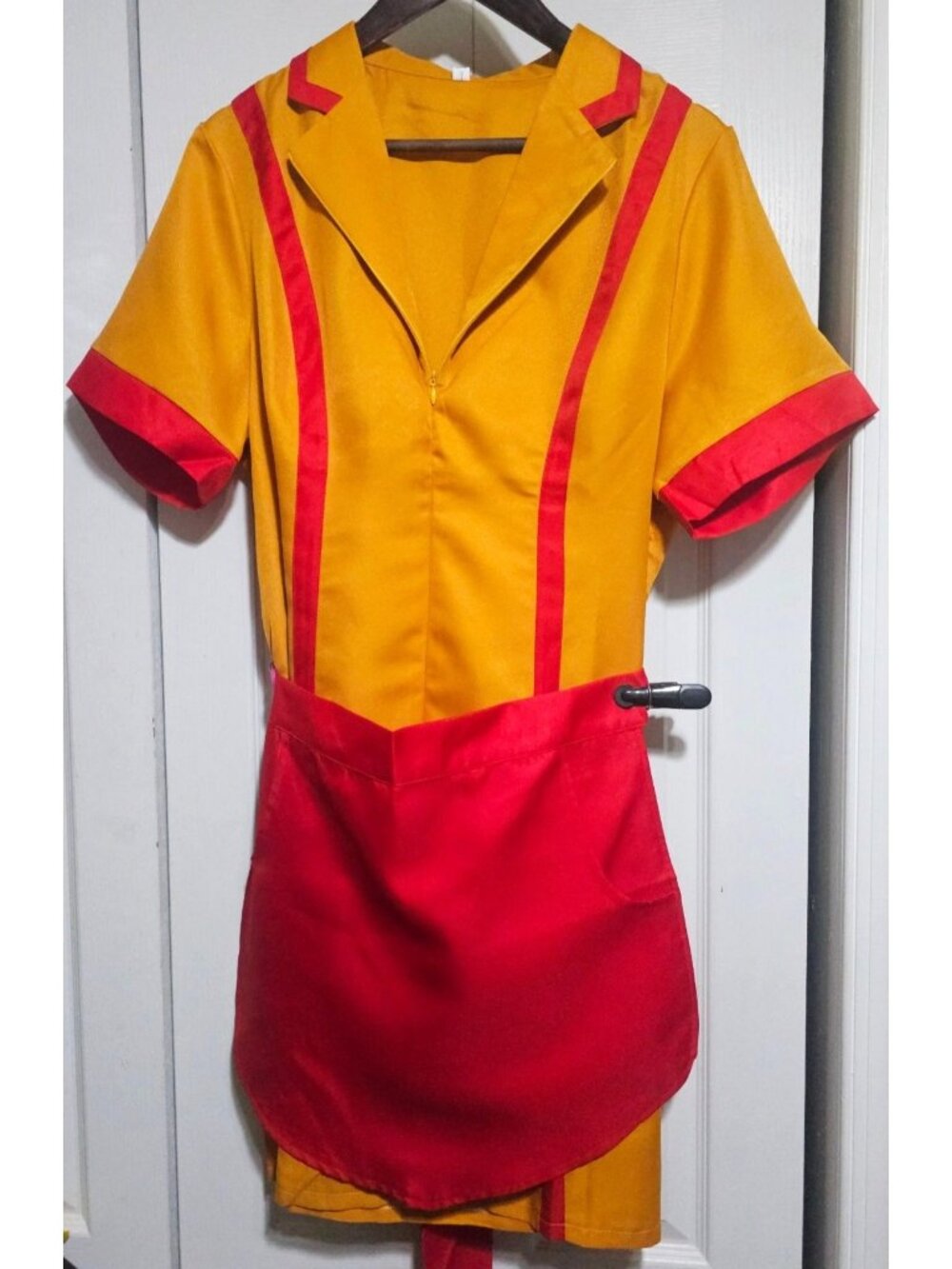 2 Broke Girls Costume Women 2XL Diner Waitress Dress Apron Max Caroline Cosplay